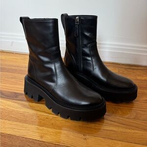 Freda Salvador Black Darla Platform Ankle Boots